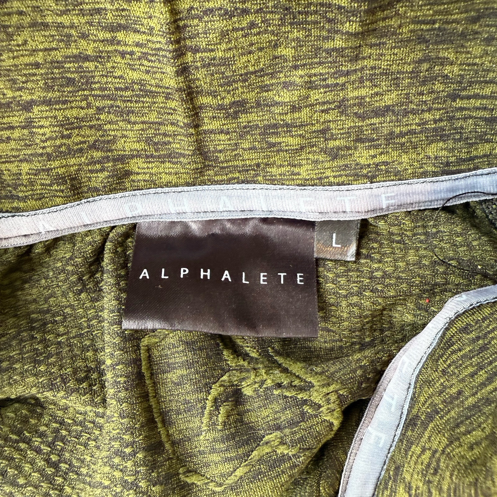 Alphalete Green 1/4 Zip Fitted Compression Shirt Men's L gallery