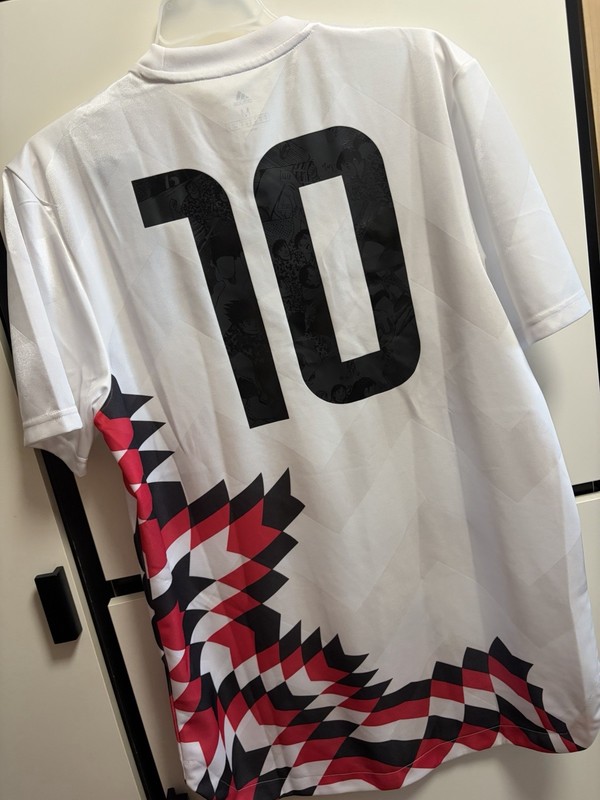 adidas Men's Captain Tsubasa Number 10 Jersey GK3437 NWT Medium gallery