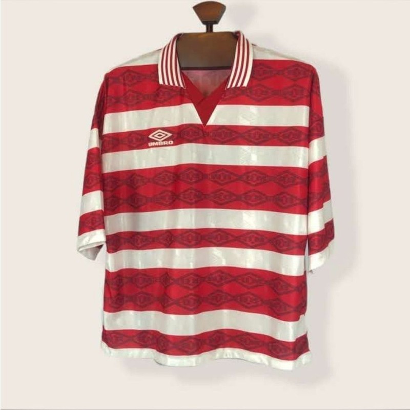 Soccer Jersey - Size XL - Andrea Dry fit workout Jersey - Short sleeve Gymwear gallery