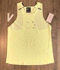 Nike Tech Pack Running Gilet Barely Volt CJ5770-701 Men’s LARGE NWT
