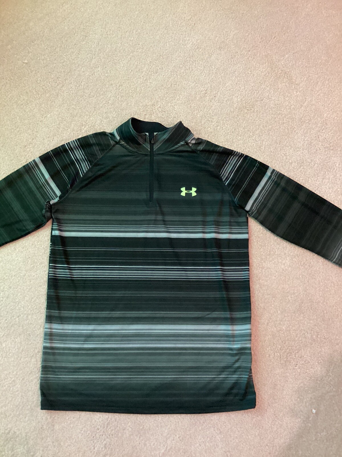 UNDER ARMOUR MANS LONG SLEEVED SHIRT, SMALL, PART ZIP FRONT, BLACK/ GRAYS gallery