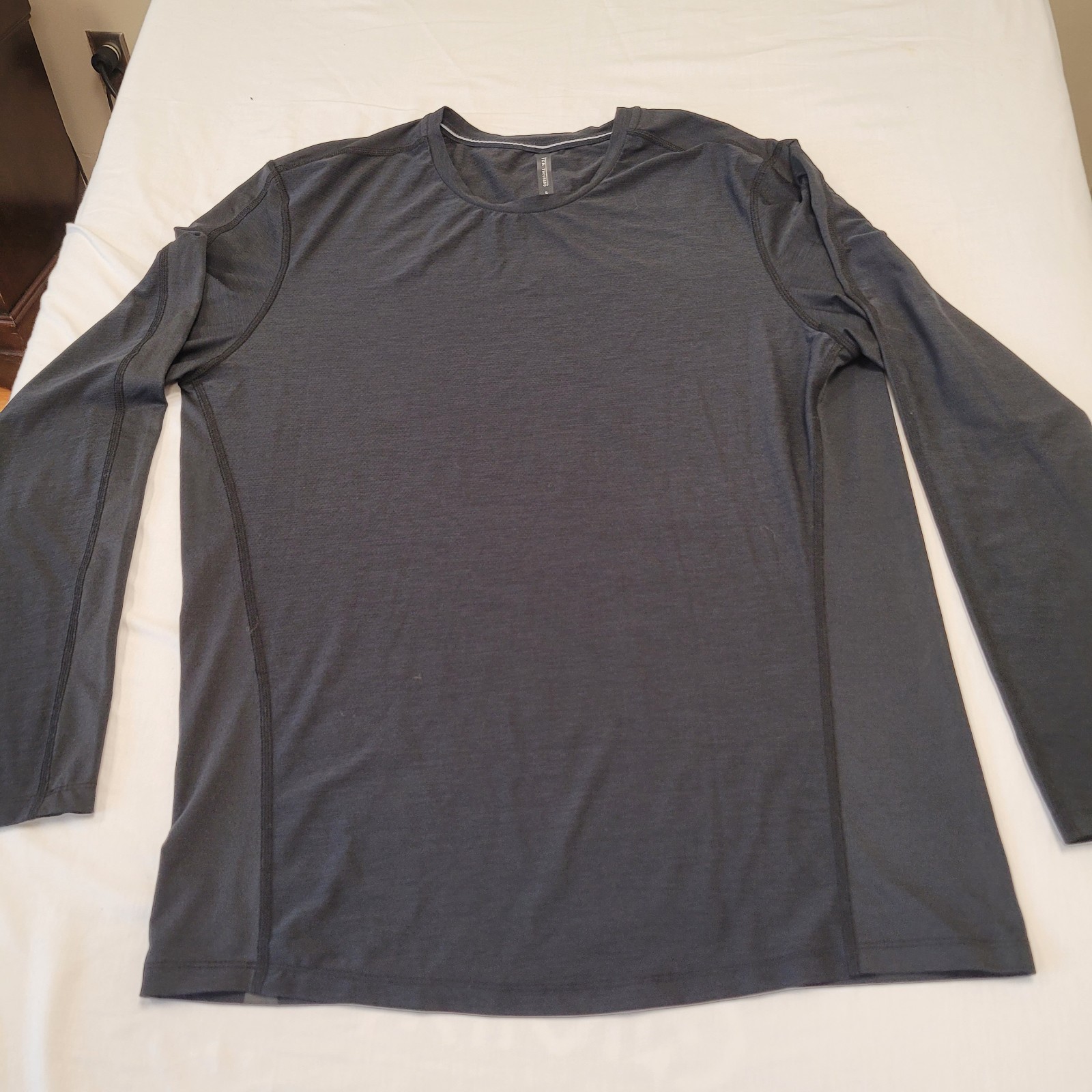 Ten Thousand Shirt Mens Large Black Base Layer Long Sleeve Athleisure Training gallery
