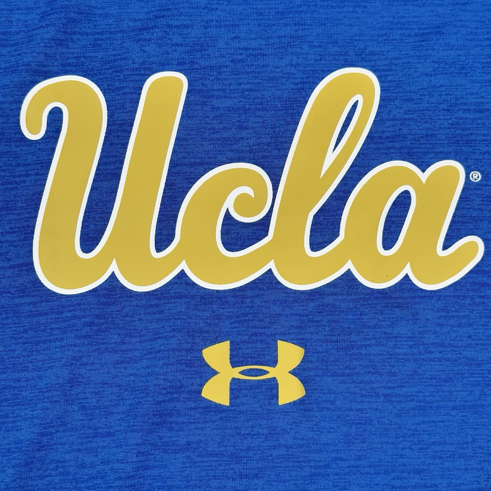 UCLA Bruins Under Armour Shirt Men’s Small Loose Fit Heat Gear gallery