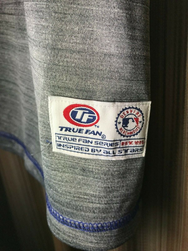 MLB CHICAGO CUBS V-Neck Baseball Tee Shirt True Fan Genuine Merchandise Pick Sz gallery