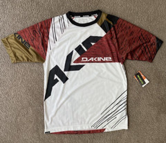 Dakine Thrillium Jersey SS Short Sleeve Red Racing Shirt Medium Bike Road Cycle