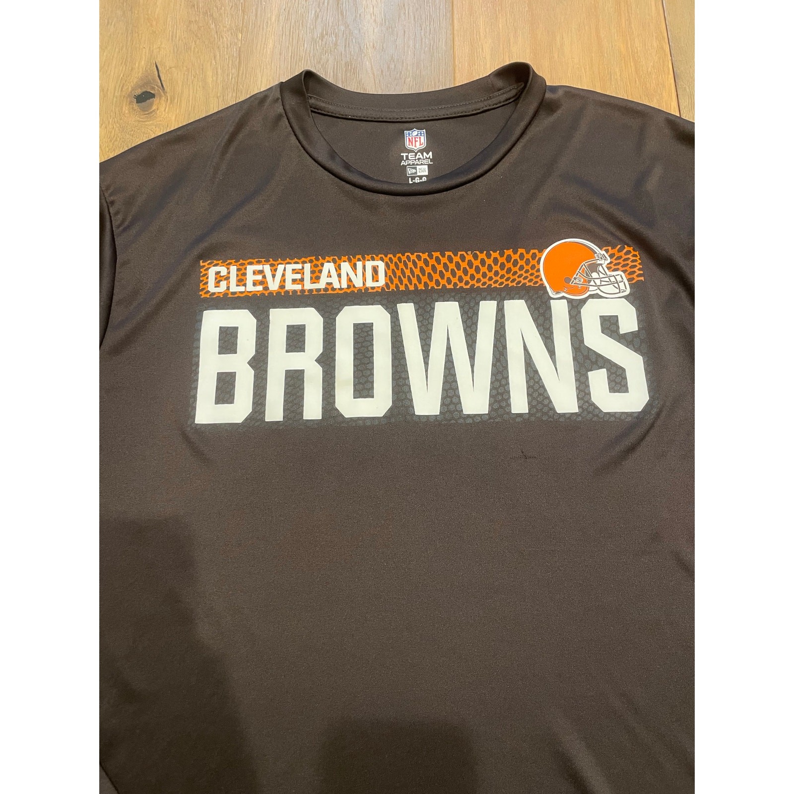 Cleveland Browns NFL Men’s Long‑Sleeve Dri‑Fit Shirt – Size L gallery