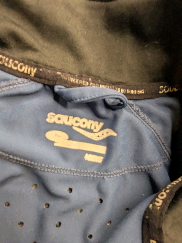 Saucony Run Shield Flexshield Long Sleeve Quarter Zip Shirt Athletic Men Medium gallery