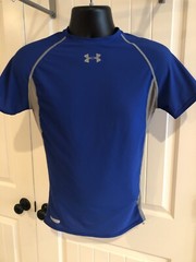 Underarmour Metal Youth Large Gray And Blue Athletic Shirt