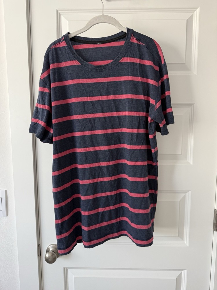 Lululemon Basic Tee Shirt Navy Blue & Red Striped Men's Sz XL No Tag
