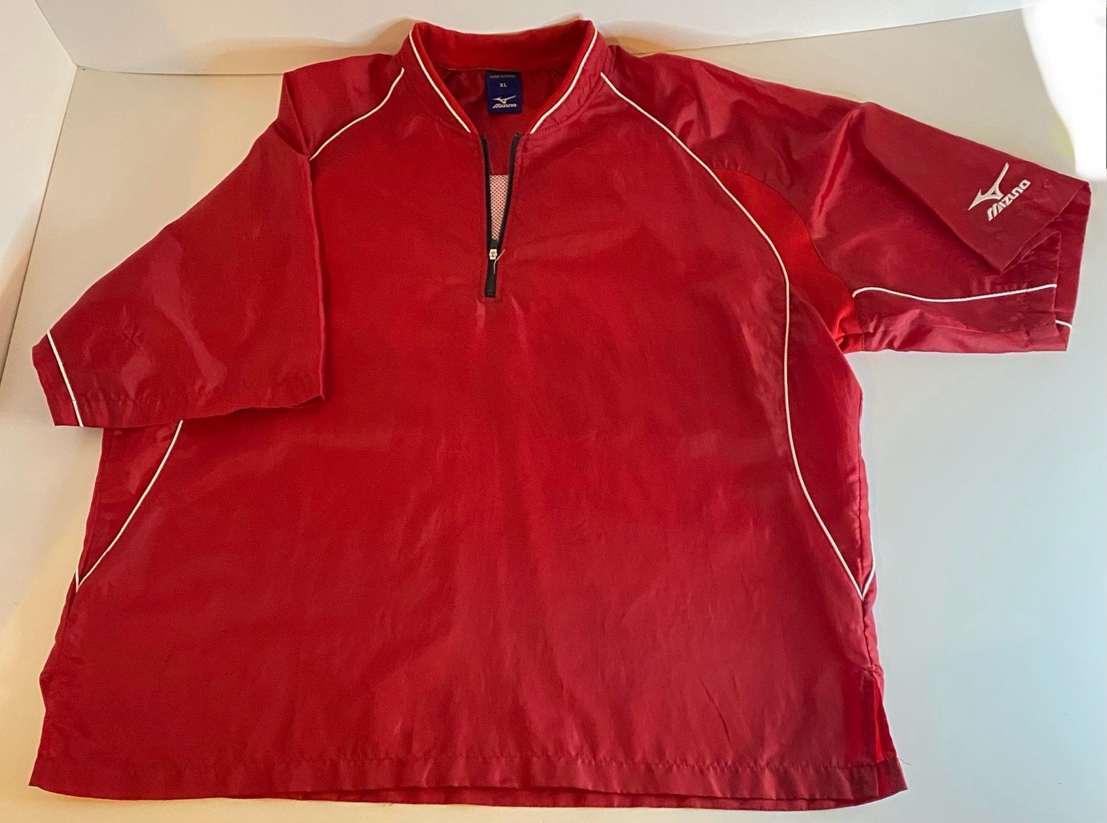 Mizuno Windbreaker Jacket Front Qtr Zip Closure XL Fleece Red Short Sleeve gallery