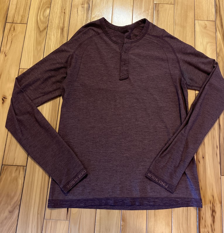 LULULEMON Metal Vent Tech Top Quarter Button Long Sleeve Men’s SMALL Multi NWOT gallery