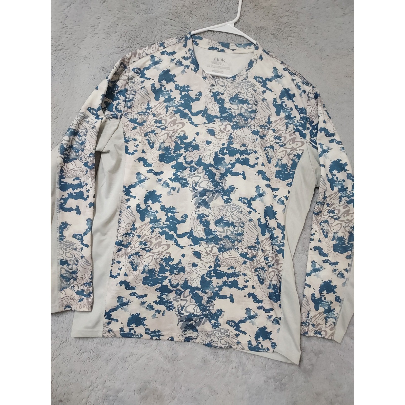 Huk Shirt Mens Large Fishing Performance Camo Long Sleeve White Blue WORN SPTOS gallery