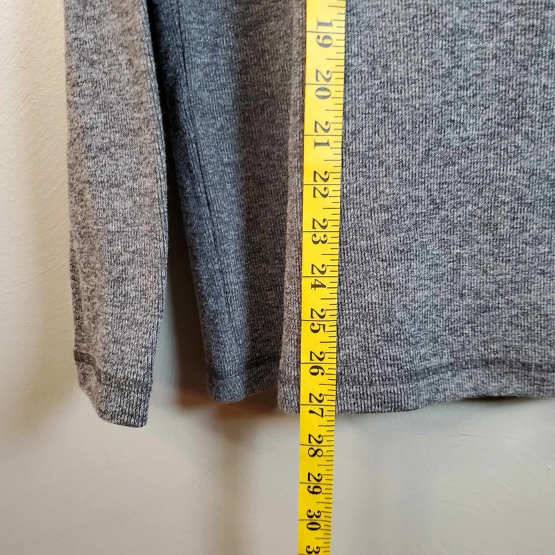 Men's Gap 1/2 Zip Pullover Grey NWT Size Medium MSRP: $59.95 gallery