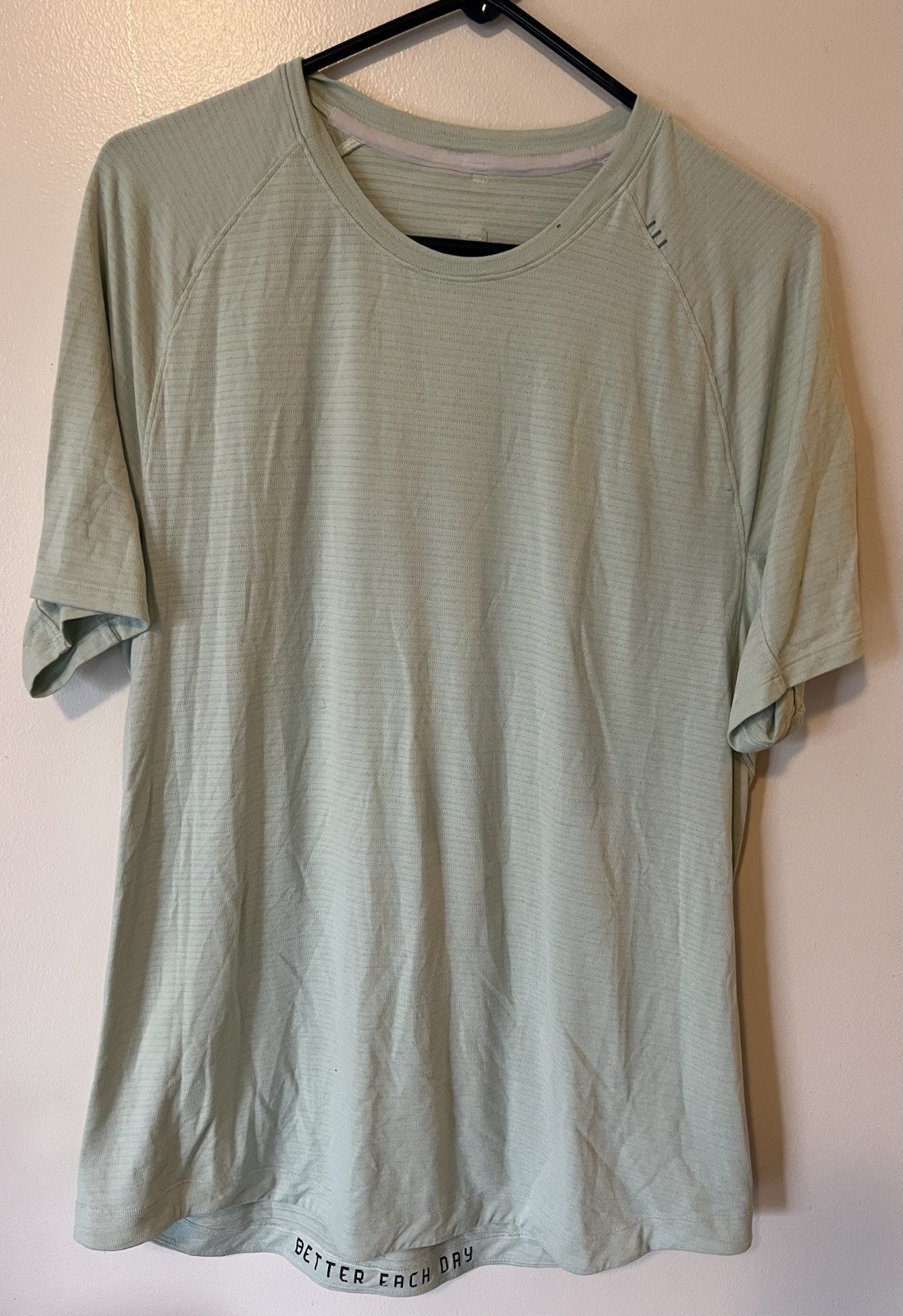 Lululemon Drysense Training Short-Sleeve Heathered Creamy Mint Mens L Shirt gallery