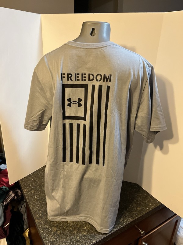 Under Armour Freedom Men's T-Shirt Gray XXL - Cotton Poly - NWT gallery