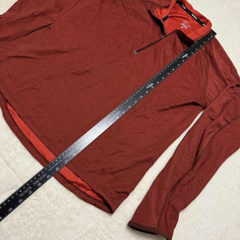 Nike Running DriFit 1/4 Zip Pullover L Red Long-sleeve with Thumb holes Men’s gallery