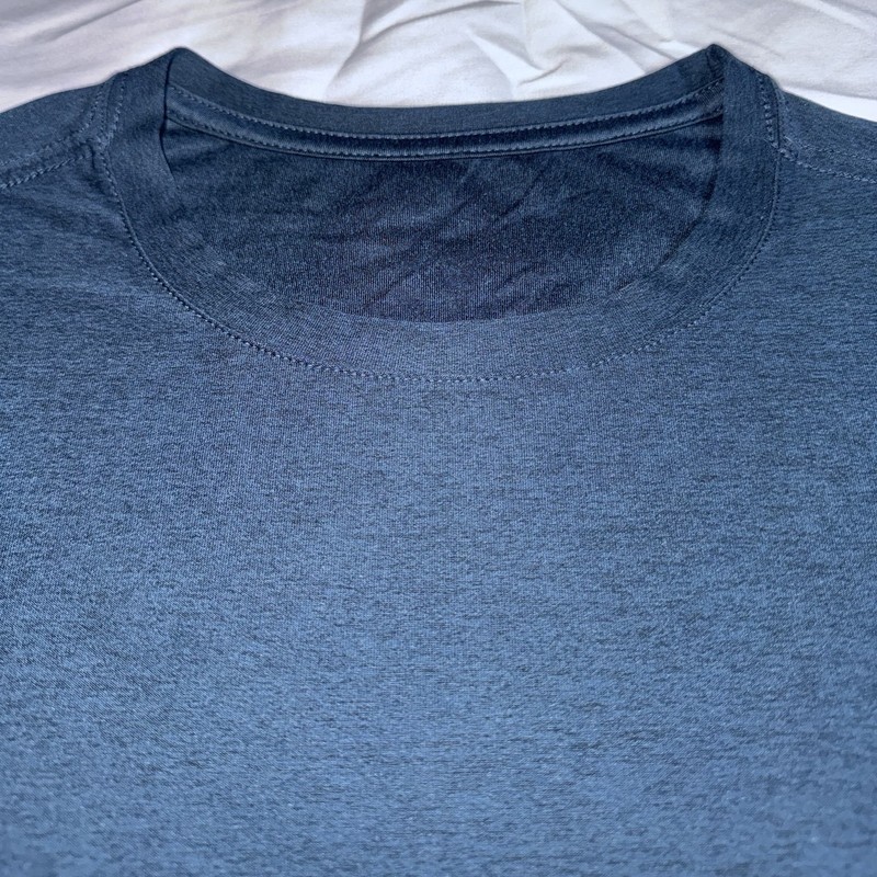 Vuori Long Sleeve Strato Tech Tee Navy Heather Men’s Sz Medium gallery