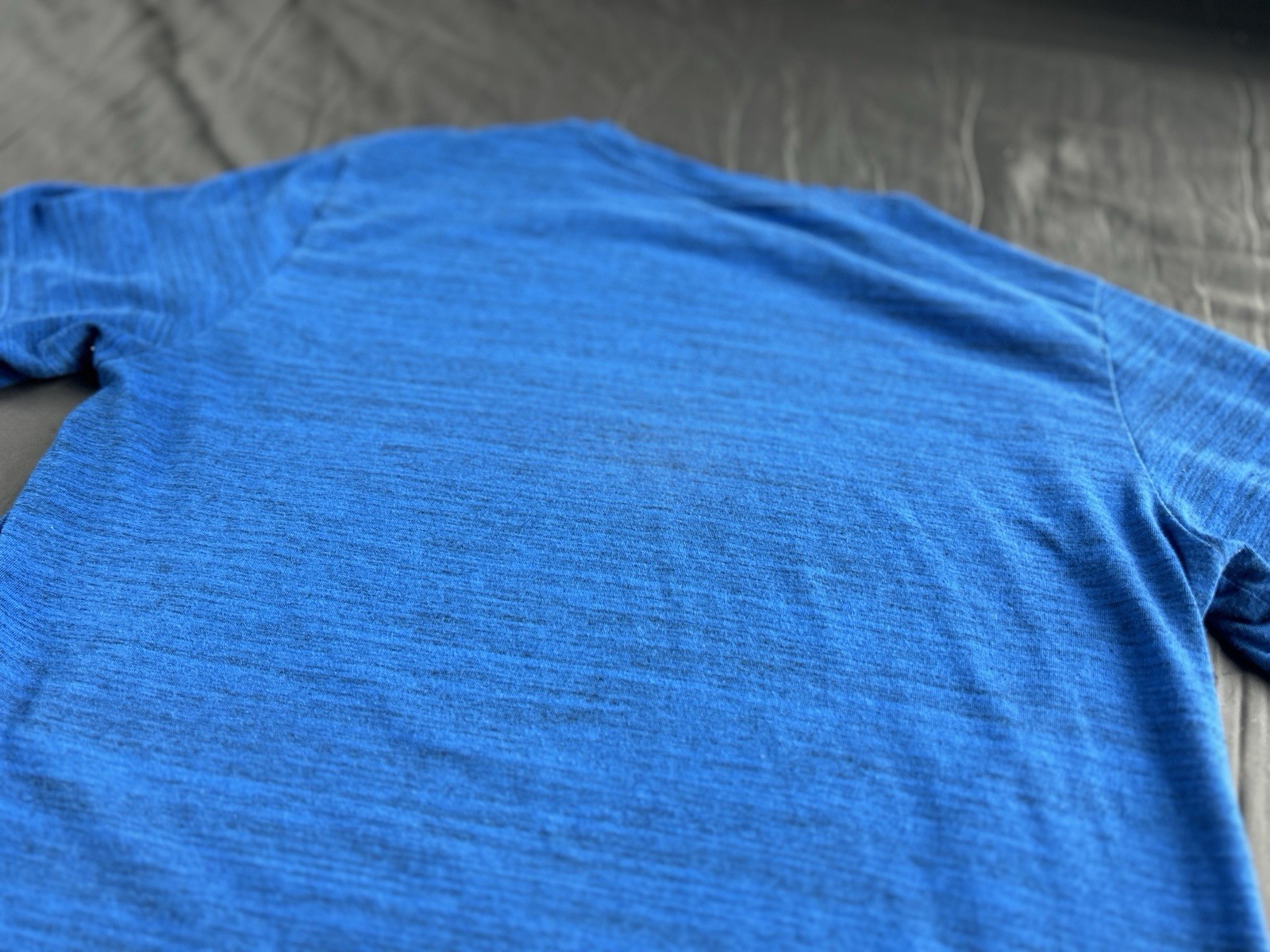 Athletic Works DriWorks Men's S Blue Solid Polyester Moisture Wicking Tee Logo gallery