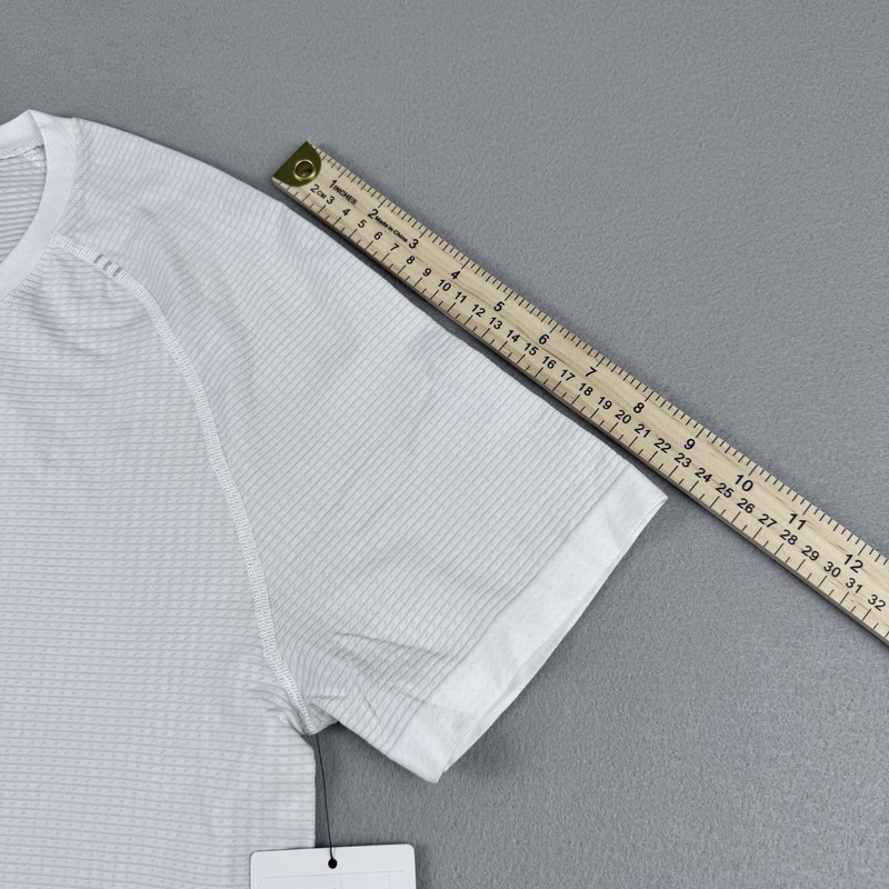 NWT Lululemon Metal Vent Tech Short Sleeve T-Shirt Men XS White Gym Performance gallery