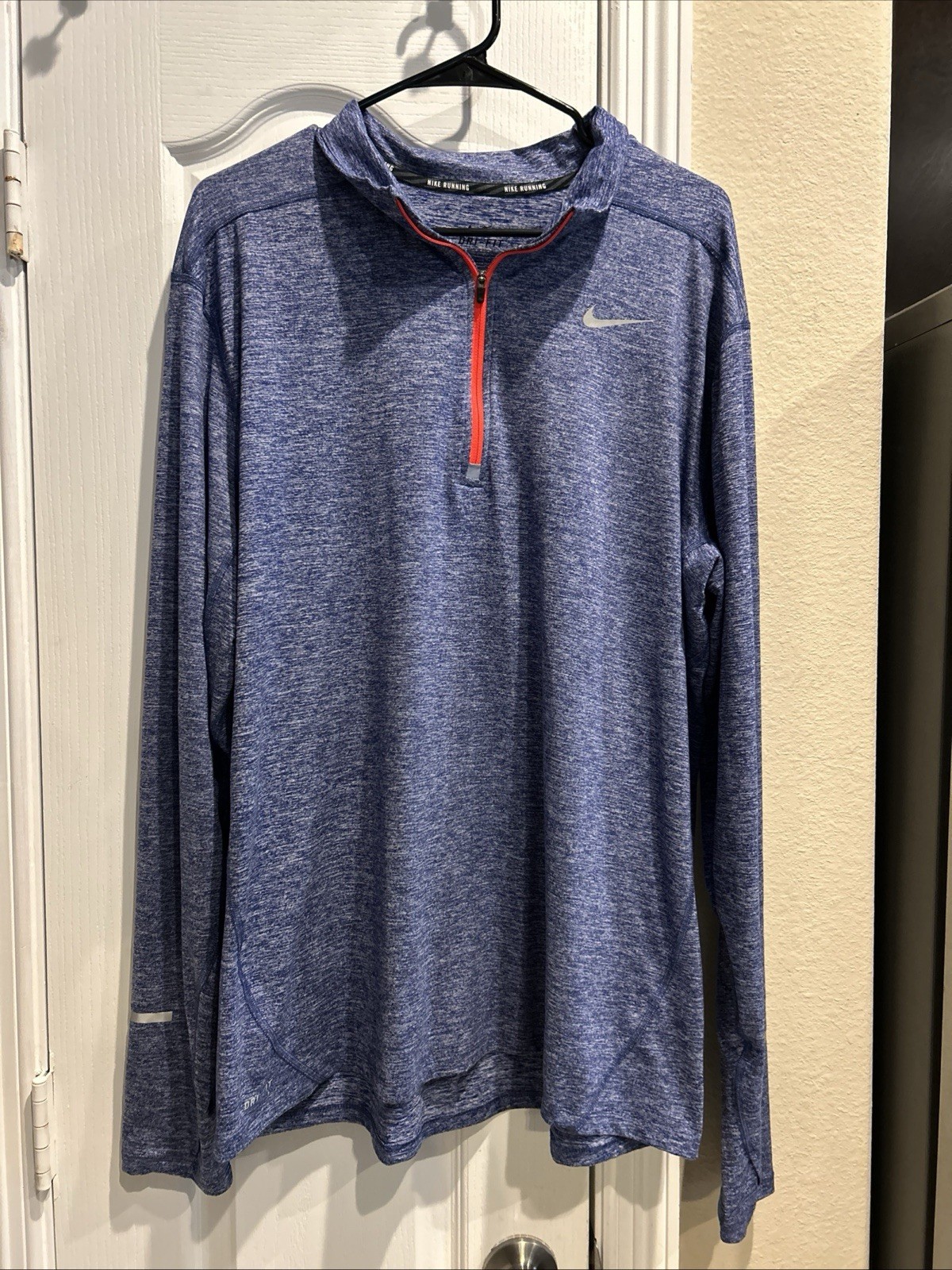 Nike Running Mens Dri-Fit Size XL Long Sleeve with Thumb Holes gallery