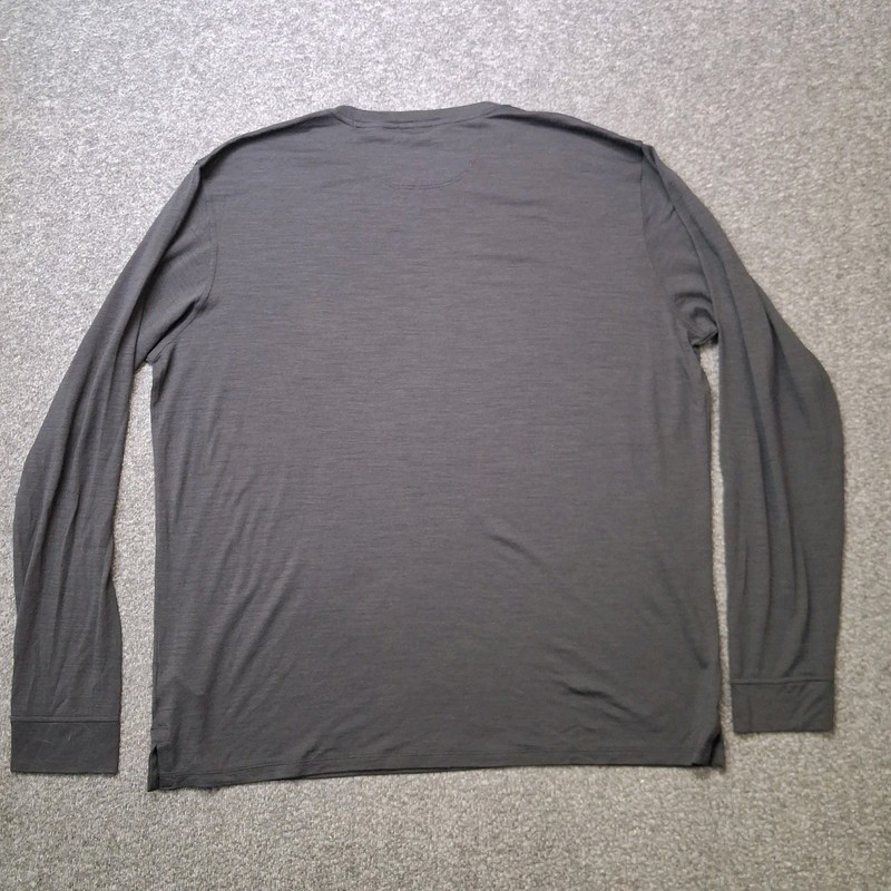 Patagonia Men's Longsleeve Capilene Cool Merino Blend Base Layer Gorpcore gallery