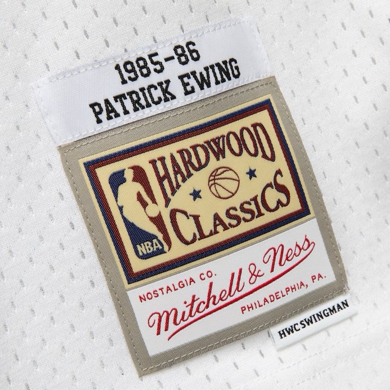 Mitchell & Ness Patrick Ewing NY Knicks 1985/86 Hardwood Classics Mesh Jersey XL gallery