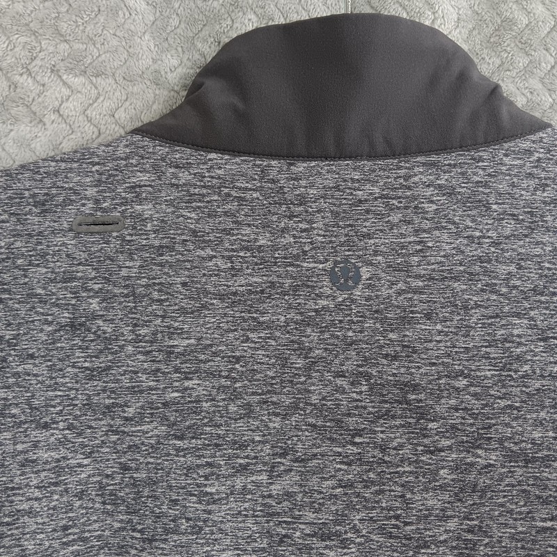 Lululemon Sprint Zip Heathered Soot Jacket Mens 1/4 Zip Performance Gray Workout gallery