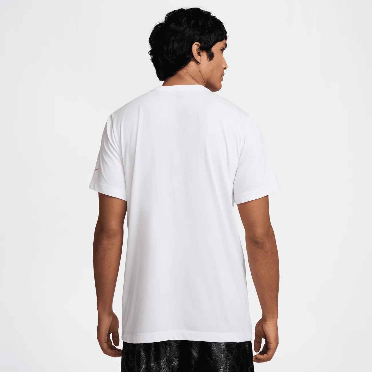 Nike Dri-FIT Kobe Bryant Stockings Tee Shirt T-Shirt White Sz Medium HV5150-100 gallery