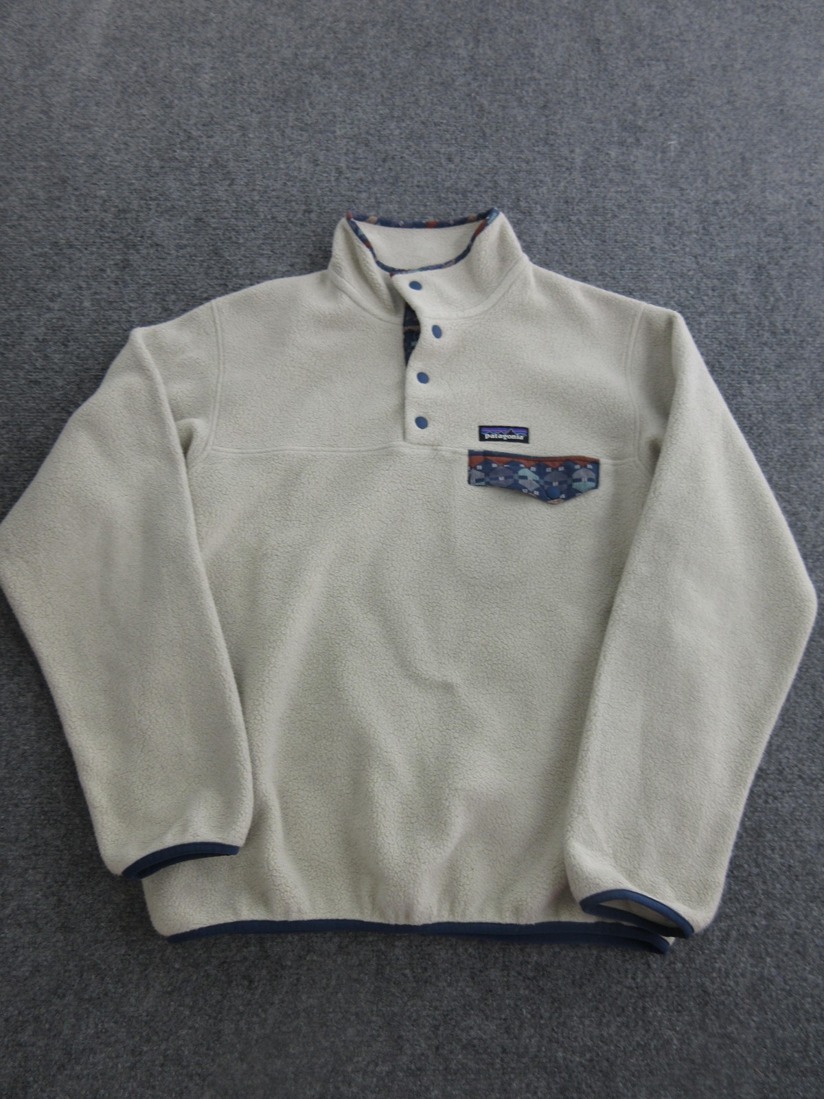 Patagonia Synchilla Fleece Pullover Mens Small Beige Snap-T Long Sleeve Top gallery