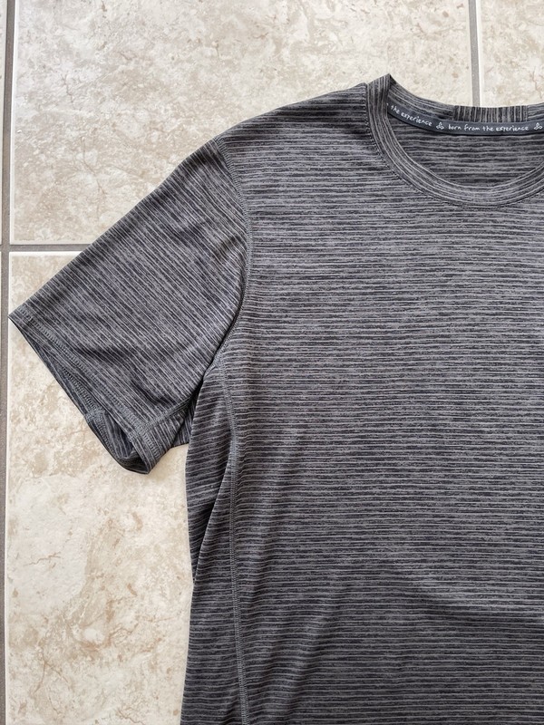 PrAna Hardesty Men's Short Sleeve Large Dark Rock Climbing Stripe T-Shirt Active gallery