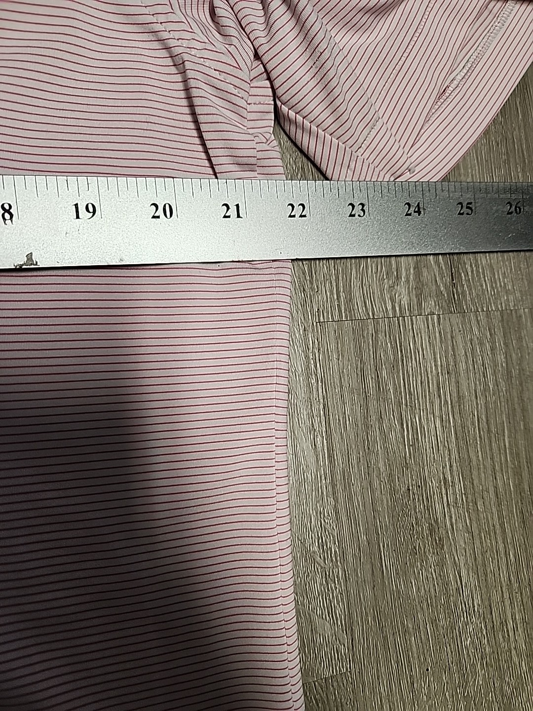 Peter Millar Colonial Logo Pink Striped Golf Lightweight Polo Shirt Mens Medium gallery