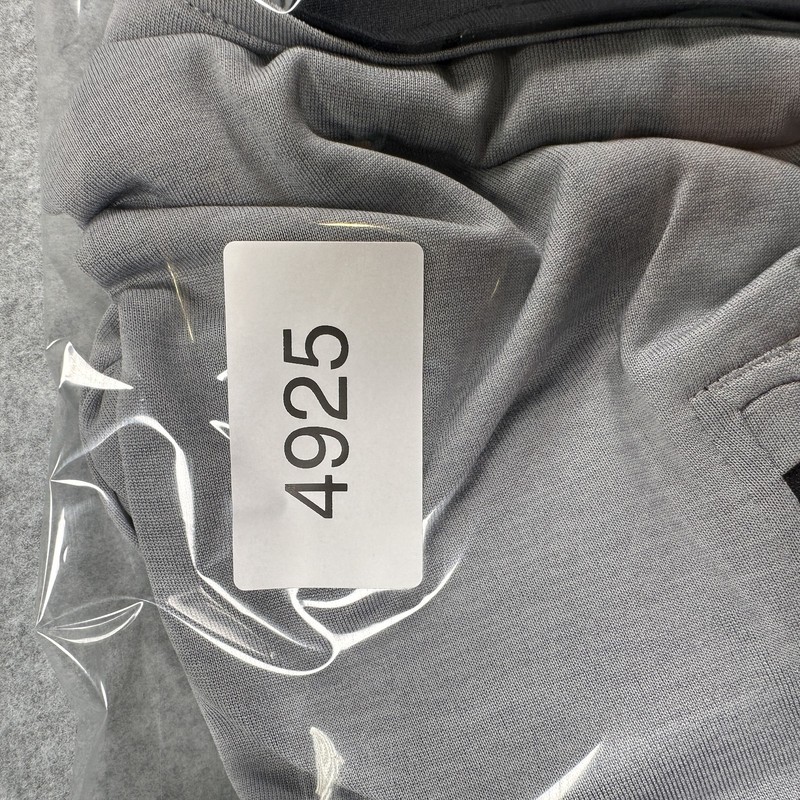 Under Armour Men's Tech 1/4 Zip Long Sleeve Pullover XL Gray NWT Light Weight gallery