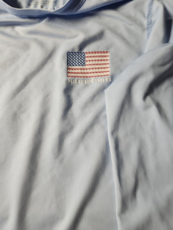 VINEYARD VINES Performance SMALL LONG SLEEVE A-WHALE-USA FLAG Under Armour SHIRT gallery