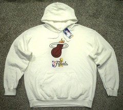 NWT Men’s ITEM of the GAME NBA FINALS MIAMI HEAT Hoodie L WHITE