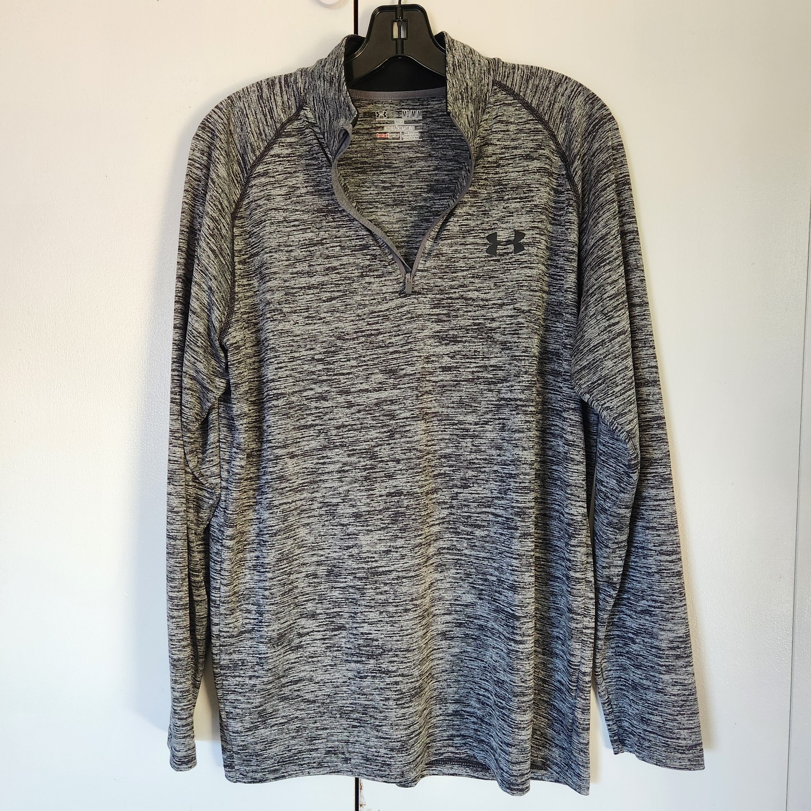 Under Armour Tech HeatGear Men's M Loose 1/4 Zip Mock Neck Running Pullover gallery