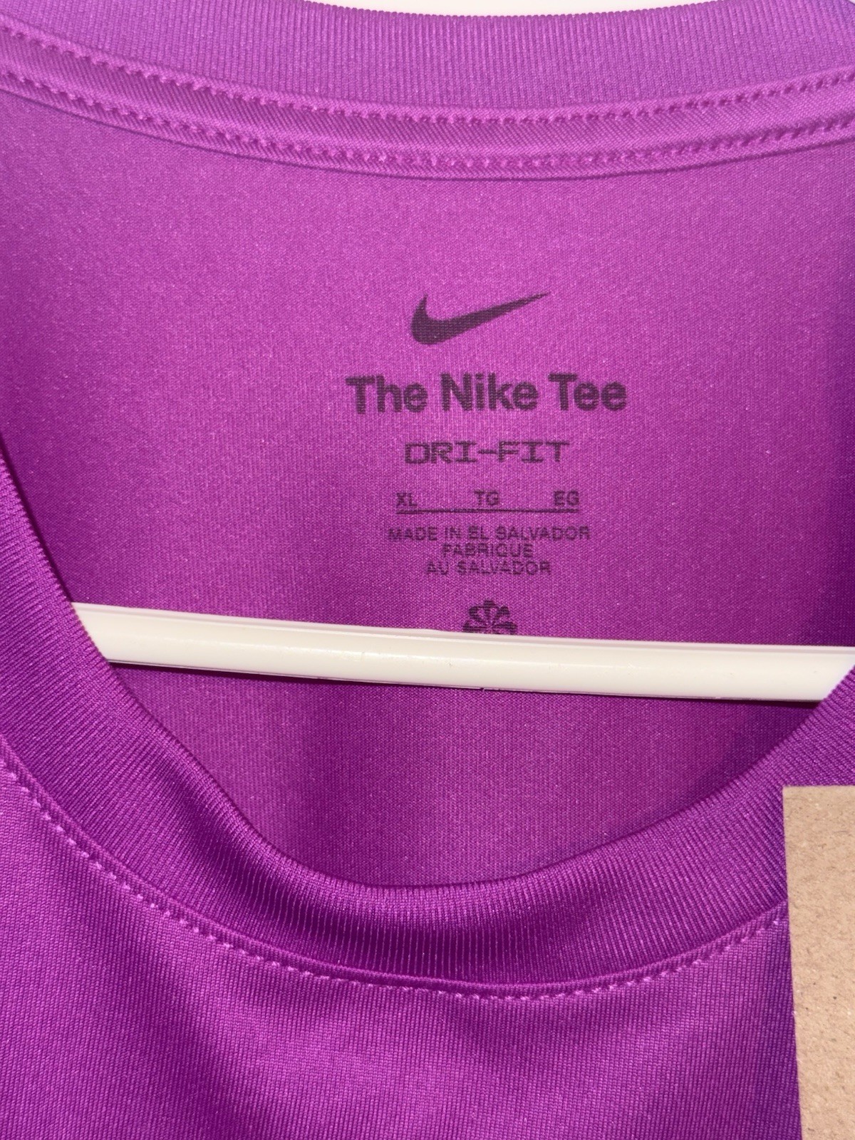 NWT Nike Mens XL Dri-Fit Purple Short Sleeve T Shirt Training Shirt DX0989-551 gallery