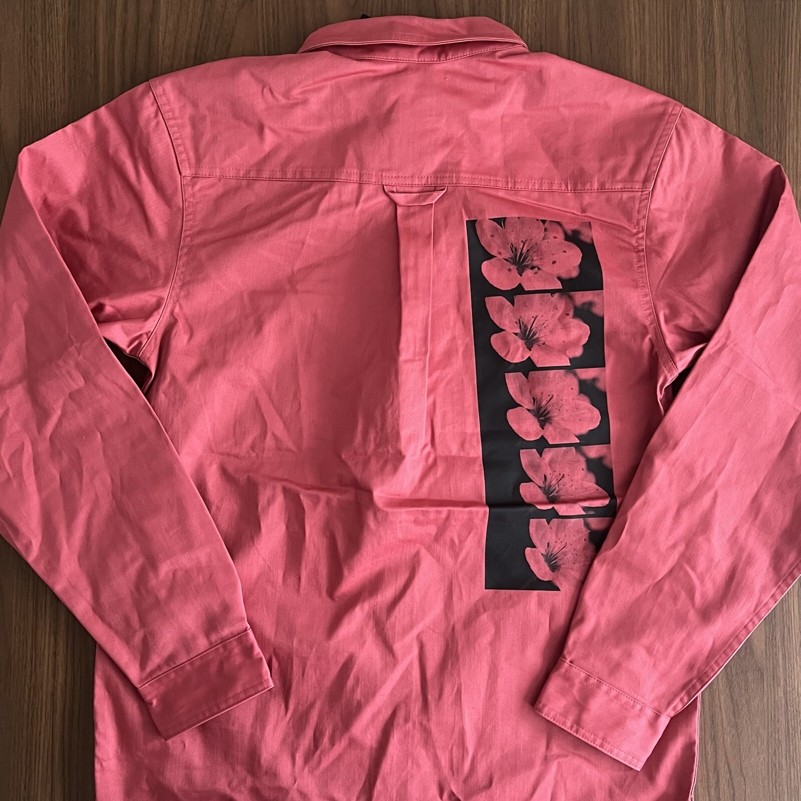 Nike Skateboarding SB Tanglin Floral Blossom Shirt Adult S Pink DV9052-655 $110 gallery