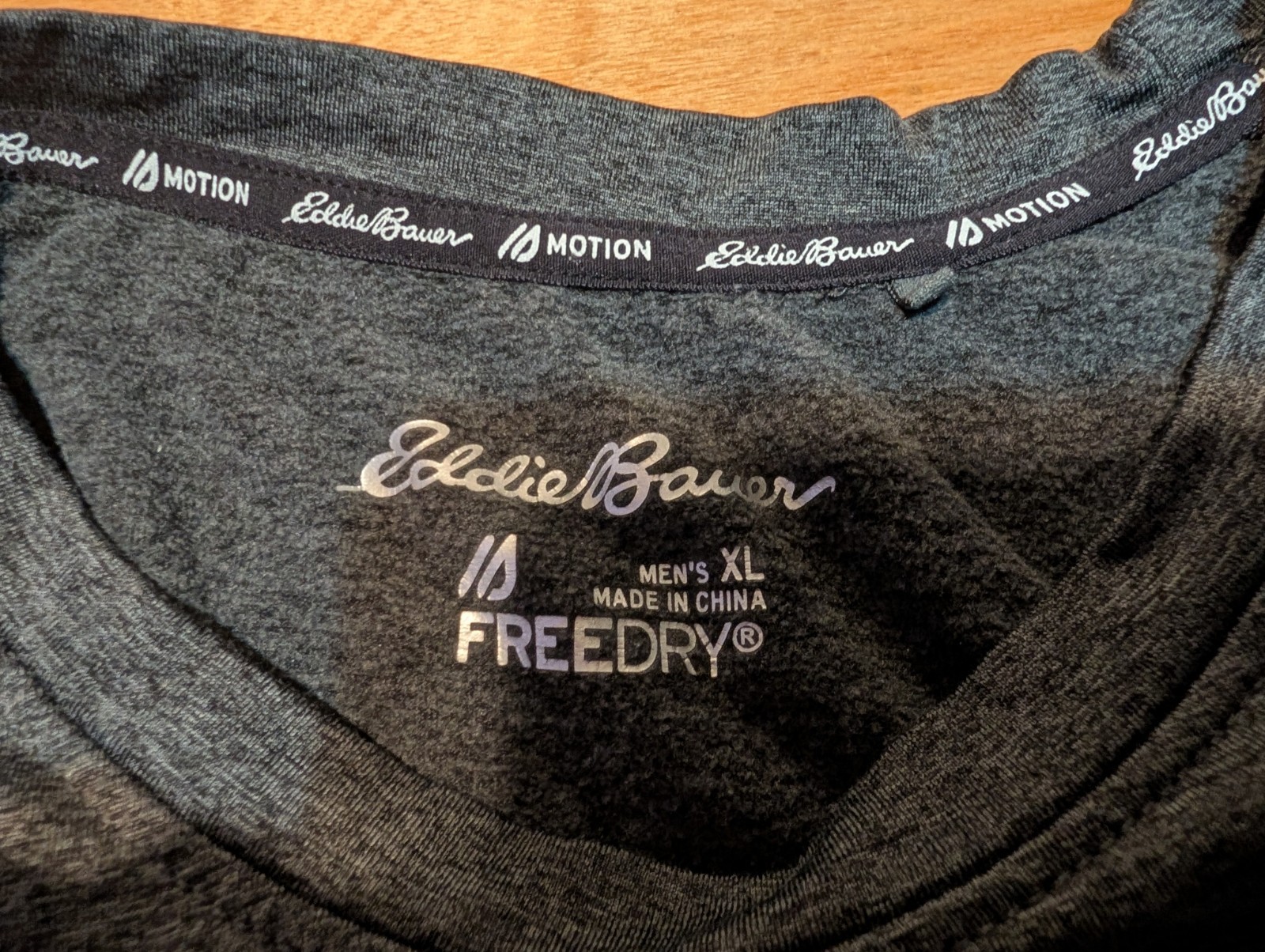 Eddie Bauer FreeDry Mens Performance Shirt Long Sleeves XL Activewear Gray gallery
