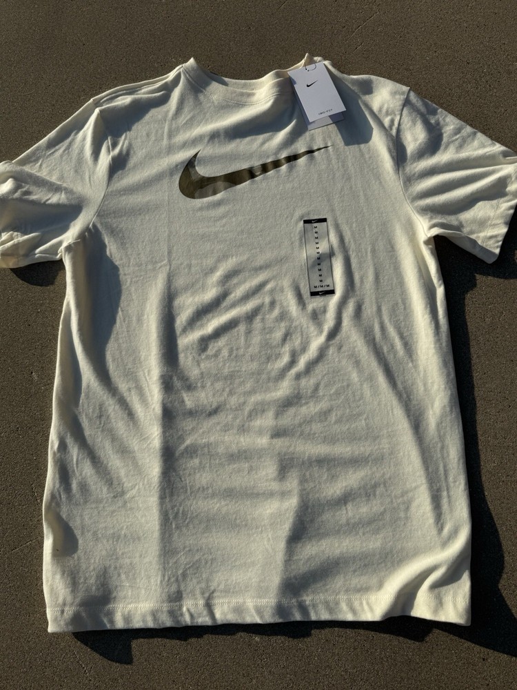 Nike Men's T-Shirt Athletic Logo Swoosh Printed Active Short Sleeve Tee