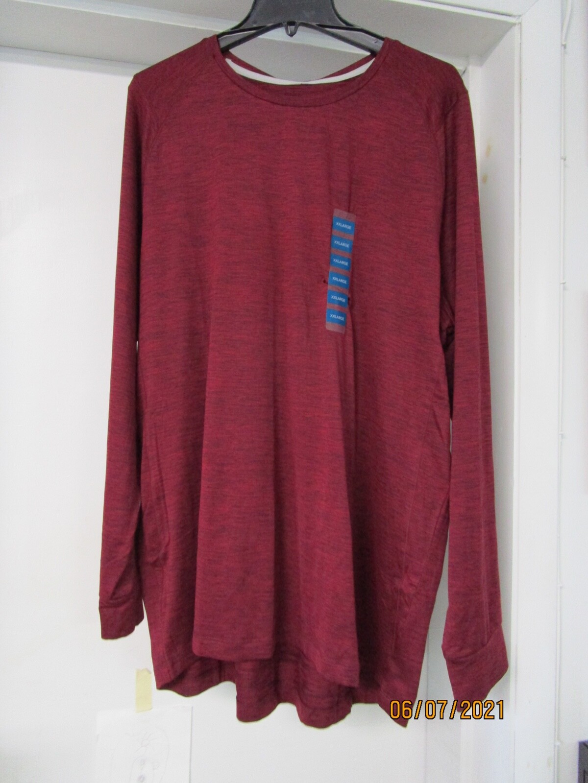 MENS..ACTIVE LONG SLEEVE TEE..93% POLY. 7% SPANDEX...3 COLORS..SIZE 2 X LG.. gallery
