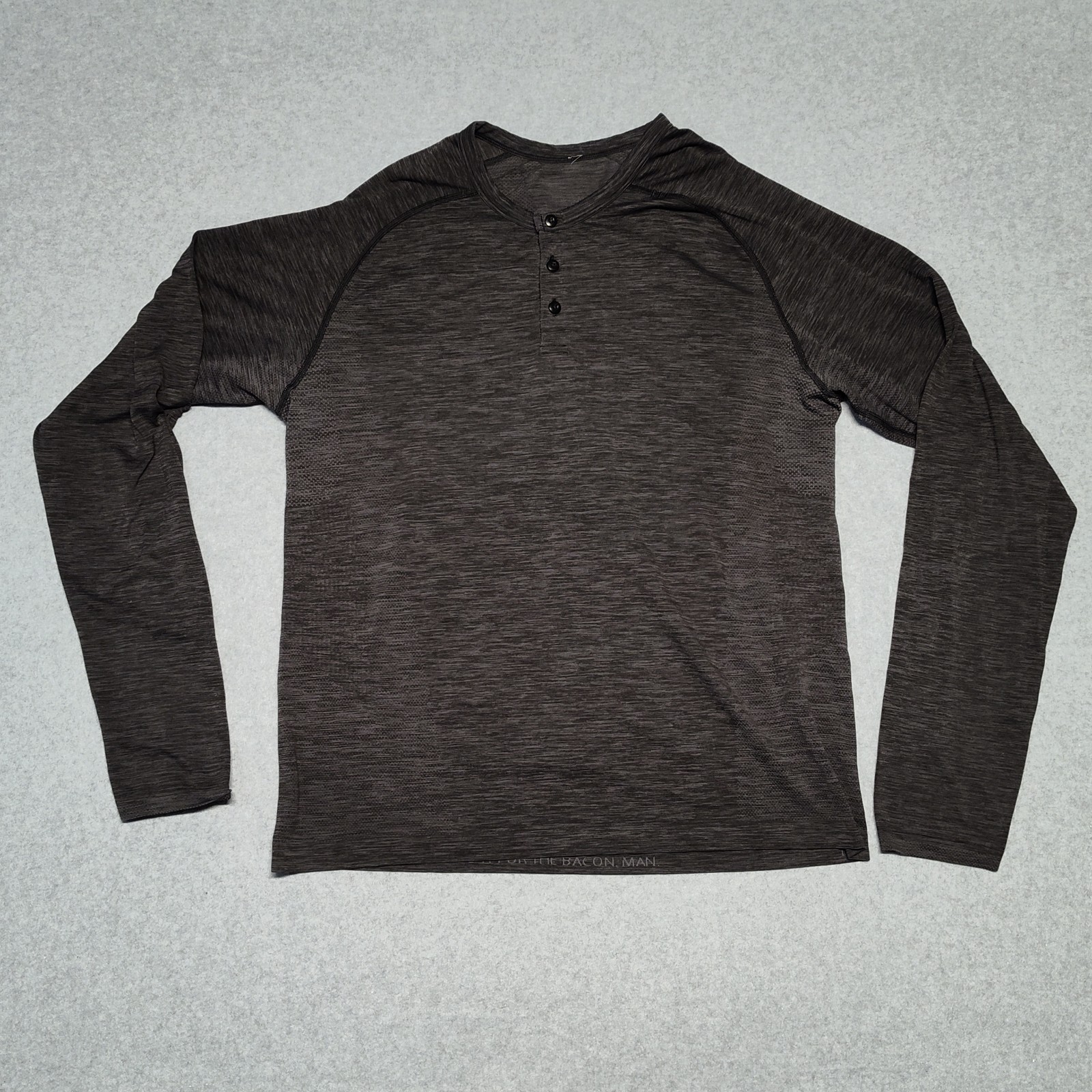 Lululemon Men's Shirt Metal Vent Tech Gray Long Sleeve Stretch Henley Size Large gallery