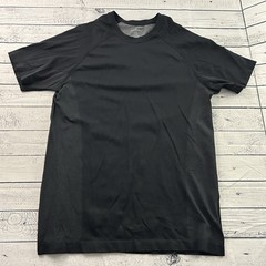 Fabletics Short Sleeve Athletic Nylon Poly T Shirt Men’s Large Black