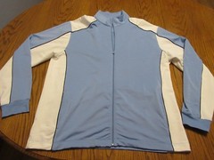 GREG NORMAN SHARK COLLECTION PLAY DRY ZIP GOLF JACKET- XL LIGHT BLUE & WHITE