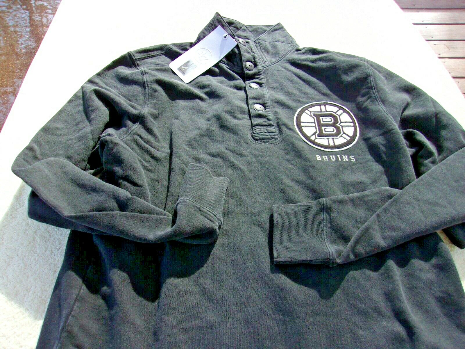 NWT 47, top buttoned pullover, men's L, black, Bruins, 100% cotton gallery