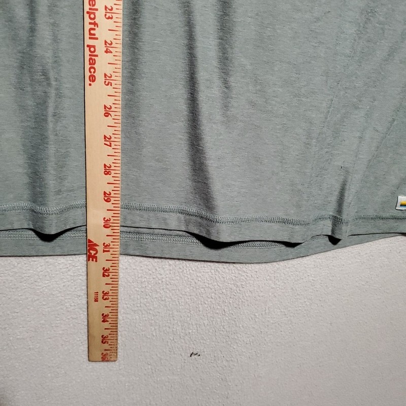 Vuori Shirt Mens 2XL XXL Strato Tech Tee Heather Green Crew Neck Workout Gym Dad gallery
