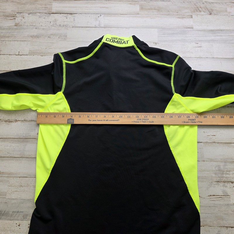 Nike Pro Combat Hyperwarm Dri-FIT Max Mens MED Black Neon Yellow 1/4 Zip Jacket gallery