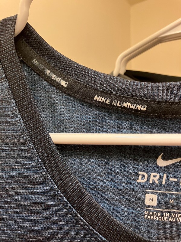 Nike Men’s Dri-Fit Medalist Running Tank feat. SoulCycle Skull Logo, Size MEDIUM gallery