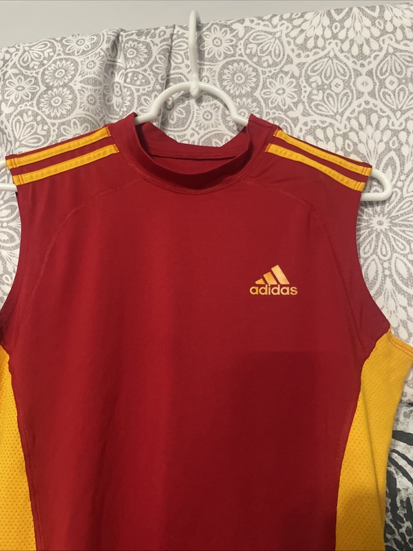 Adidas Climacool Sleeveless Shirt Size Men’s Small Red Yellow D1 gallery