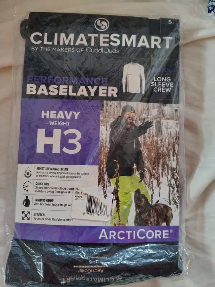 Men's Small Very Warm Base Layer Long Sleeve Top!