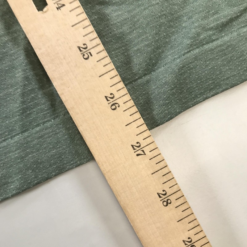 Lululemon Shirt Mens Medium Green Textured Crew Neck Short Sleeve Running Tee gallery